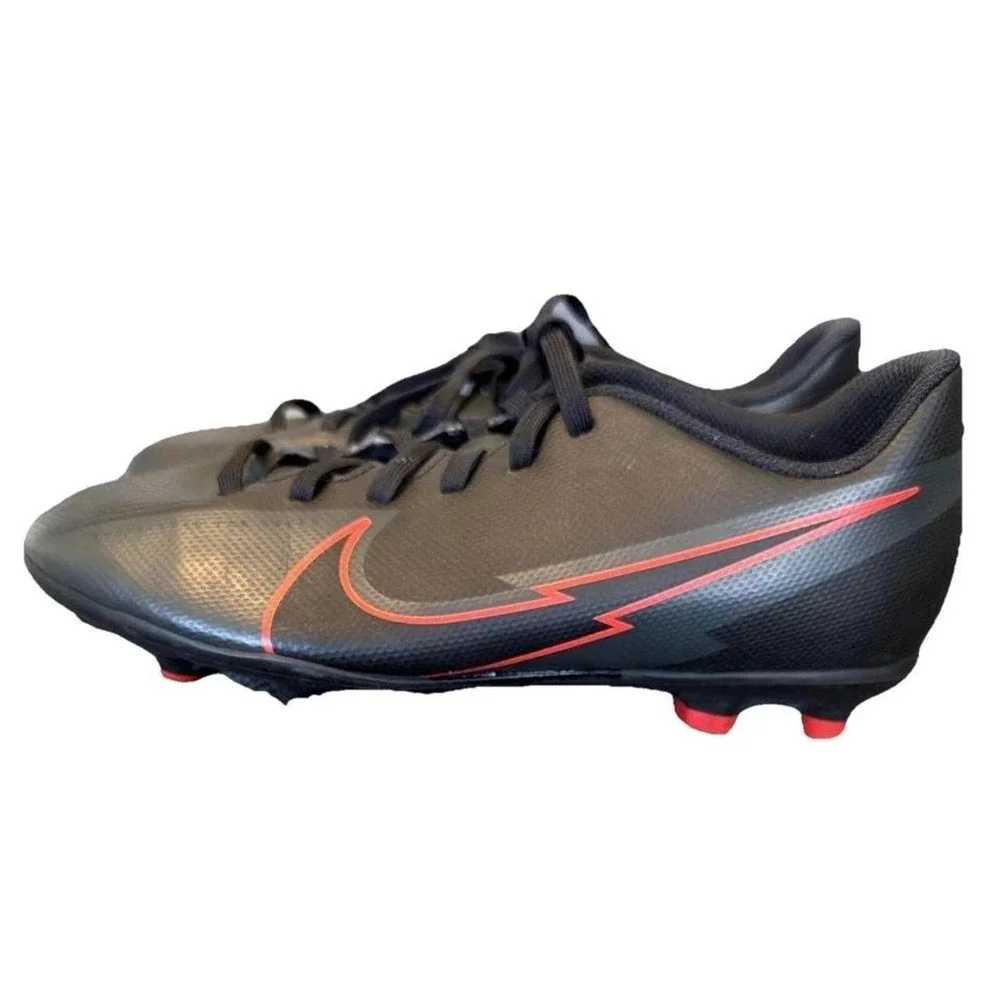 Nike Mercurial Vapor 13 Academy MG Soccer Cleats Black Red AT8161-060 Kids 5.5Y